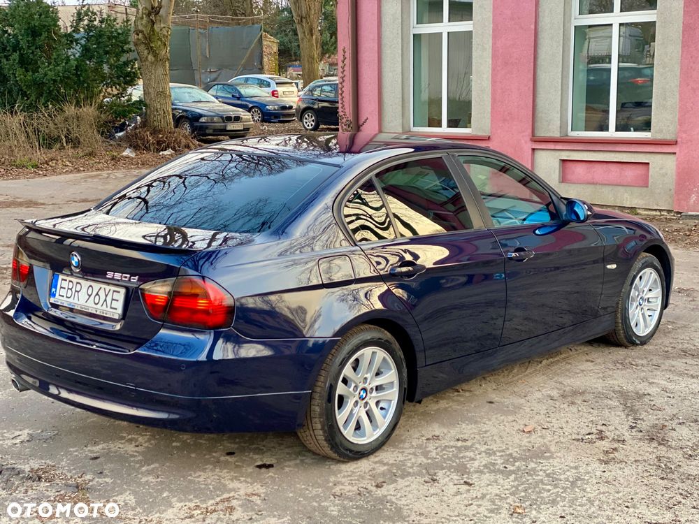 BMW Seria 3 320d - 10