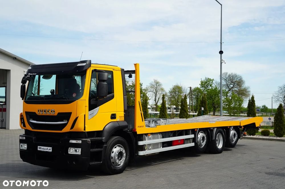 Iveco STRALIS 420 / 8X4 / LAWETA / PLATFORMA 10 M / NAJAZDY HYDRAULICZNE / 2 OSIE PODNOSZONE I SKRĘTNE / CAŁA NA PODUSZKACH / KAMERA / - 10