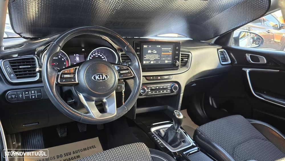 Kia XCeed 1.0 T-GDI Drive - 17