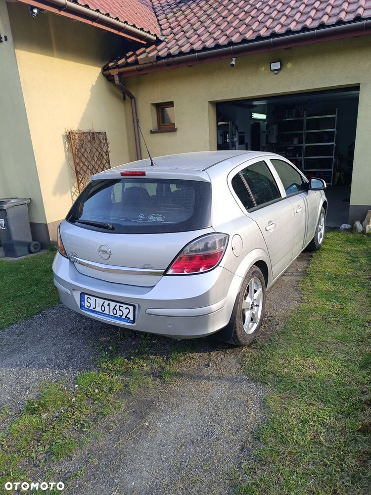 Opel Astra 1.6 - 14