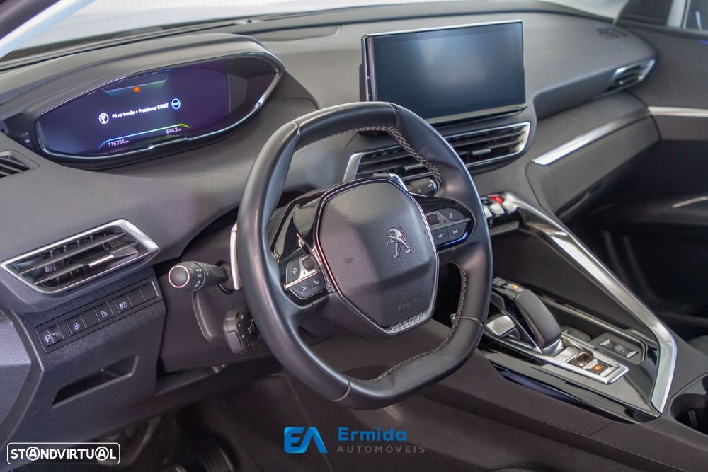 Peugeot 3008 1.6 Hybrid Allure Pack e-EAT8 - 33