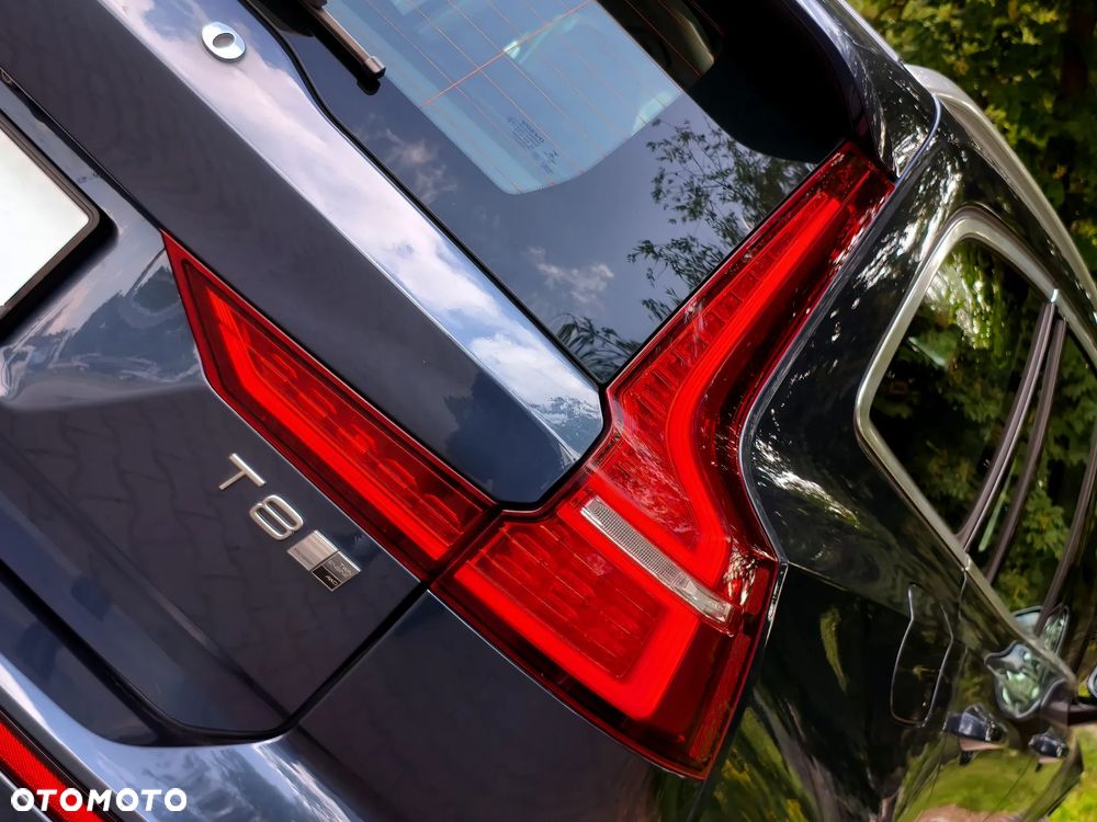 Volvo V60 T8 AWD Twin Engine Geartronic Inscription - 25
