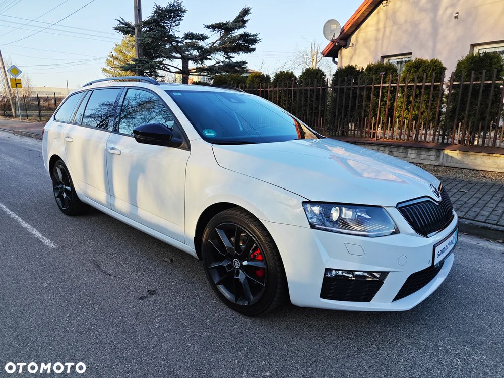 Skoda Octavia 2.0 TDI RS Challenge DSG - 12