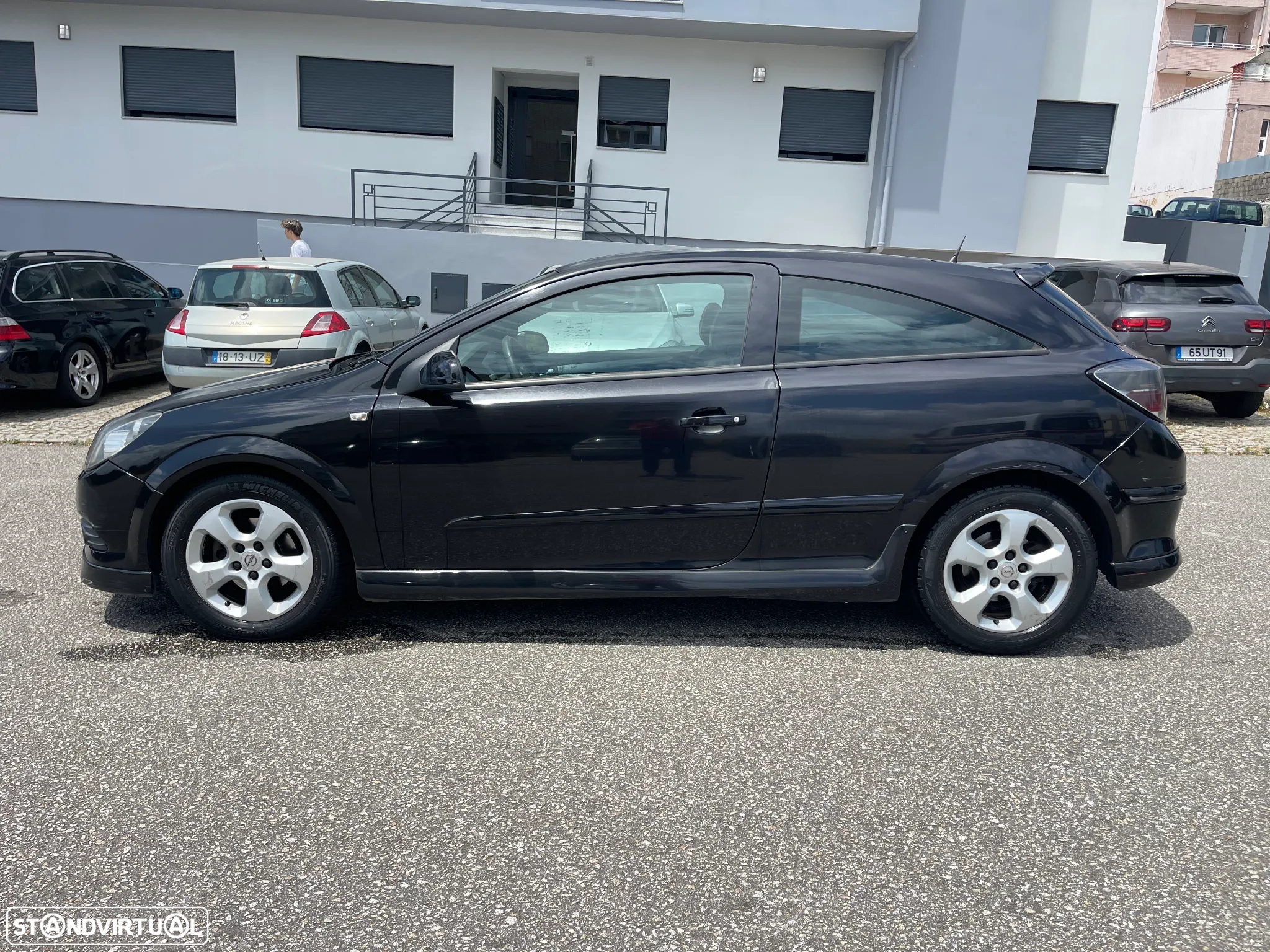 Opel Astra GTC 1.7 CDTi - 5