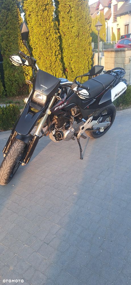 Honda FMX - 8