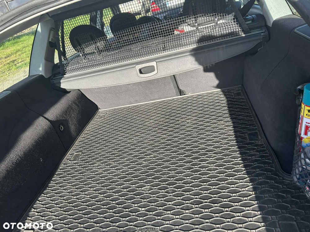 Mercedes-Benz Klasa E - 15