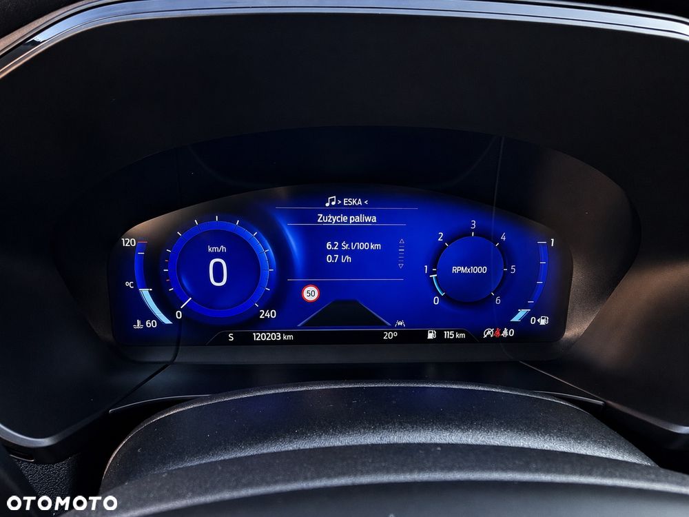 Ford Kuga 1.5 EcoBlue ST-LINE - 22