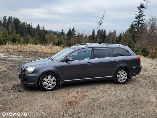 Toyota Avensis 2.0 D-4D Sol - 1