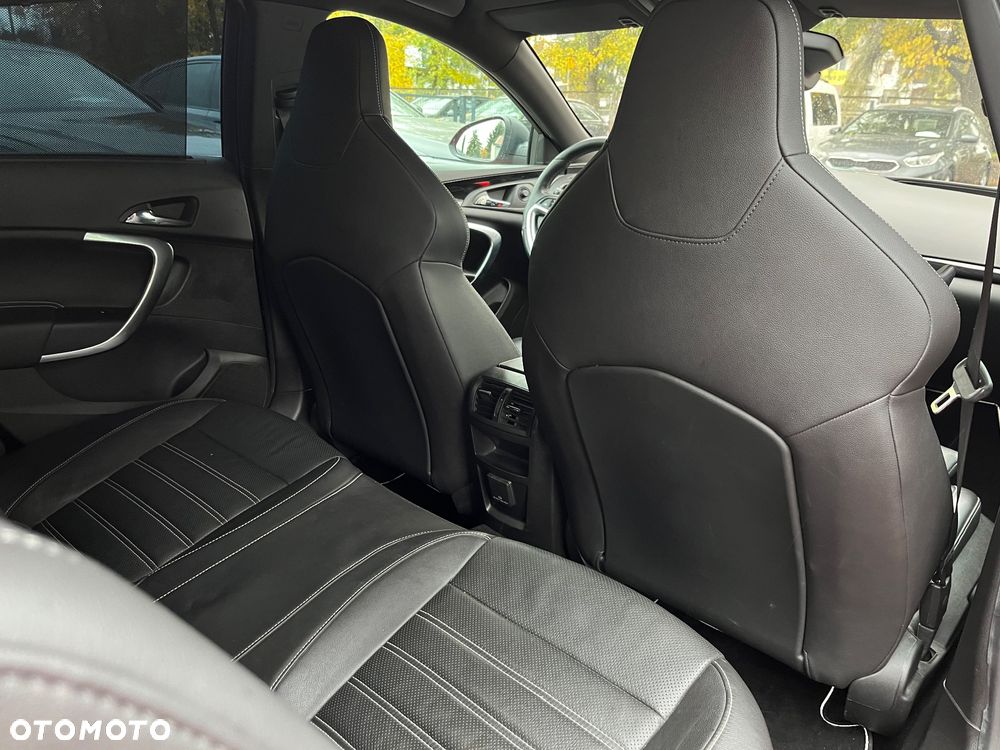 Opel Insignia 2.8 T V6 OPC - 25