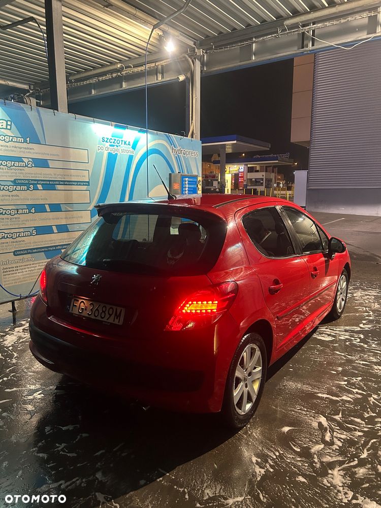 Peugeot 207 1.6 HDi Sporty - 14