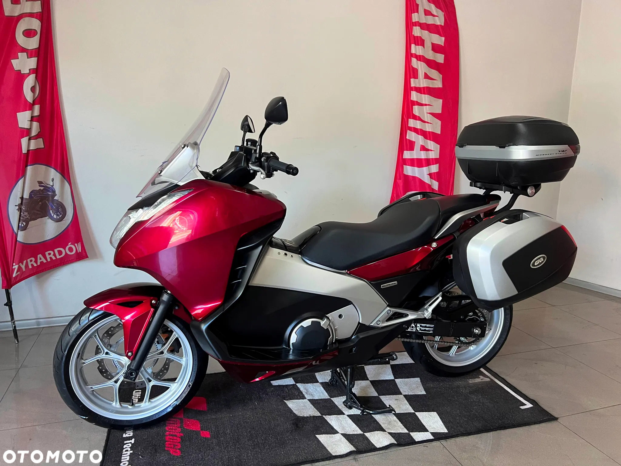 Honda NC - 23