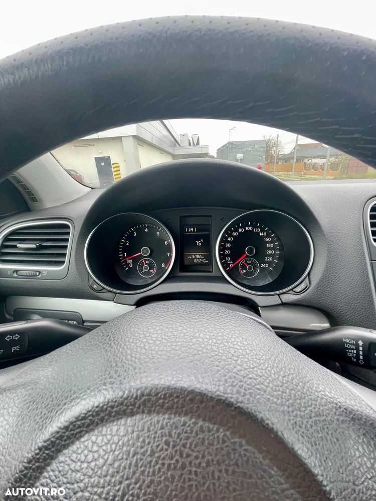 Volkswagen Golf 1.4 TSI Highline - 9