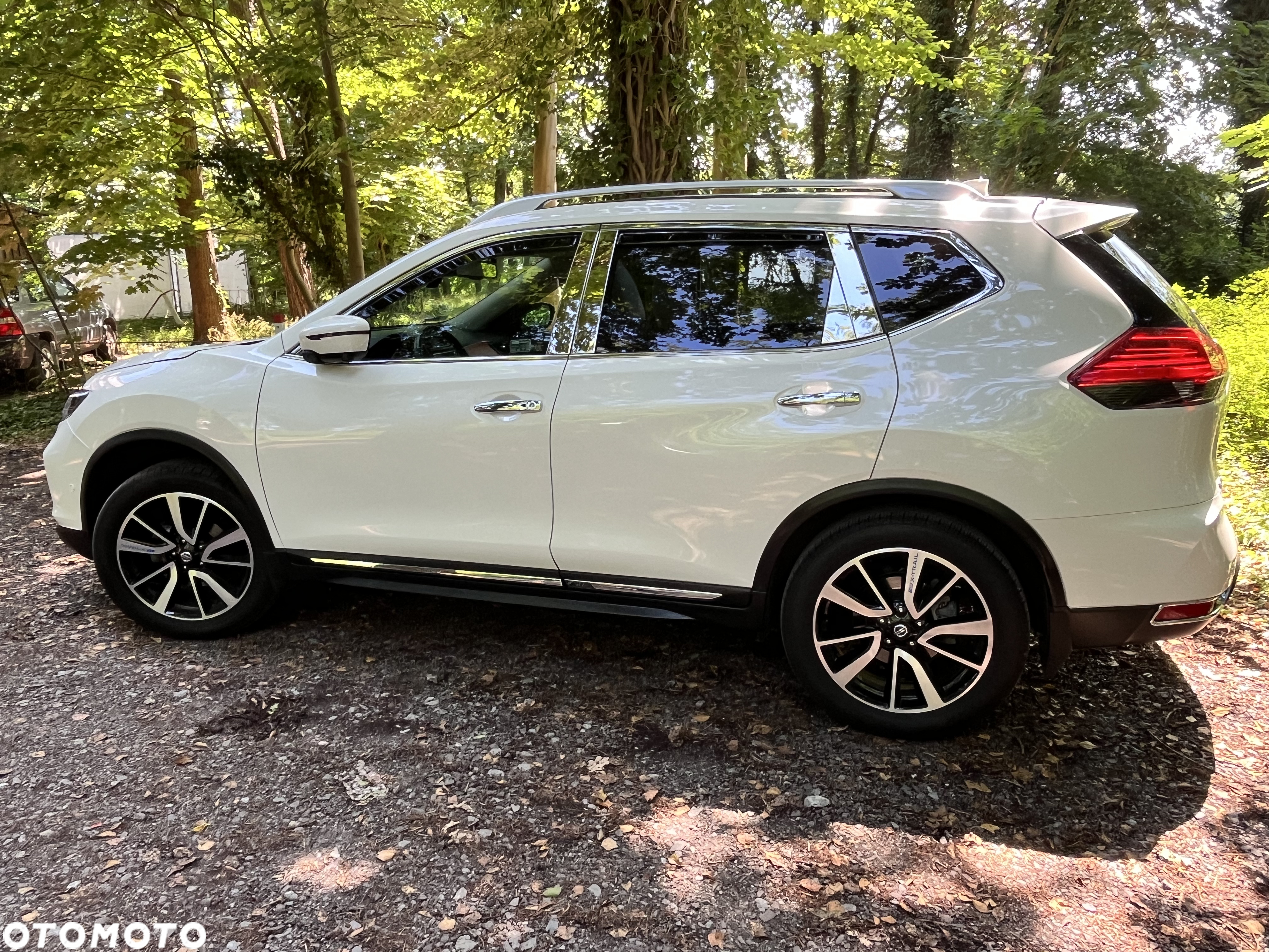 Nissan X-Trail - 2