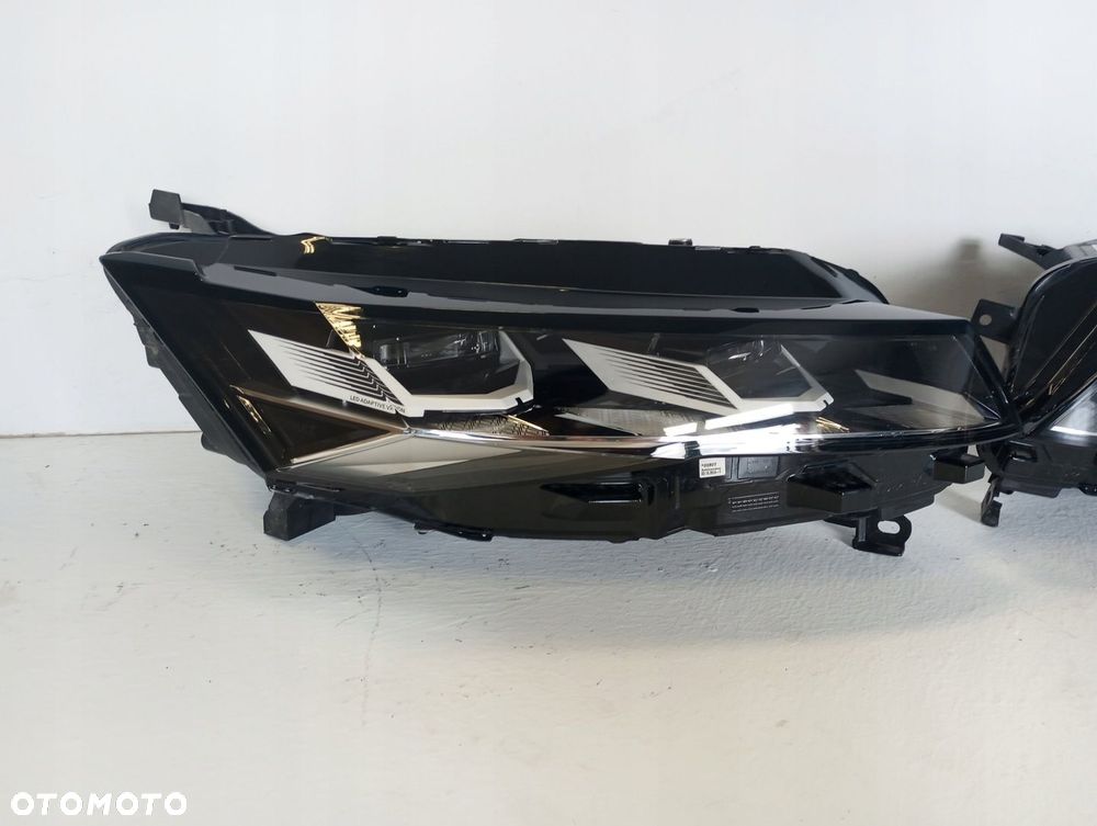 lampa LAMPY FULL LED RENAULT RAFALE 260101515R 260601435R - 4