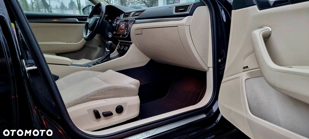 Skoda Superb 2.0 TSI Style DSG - 18