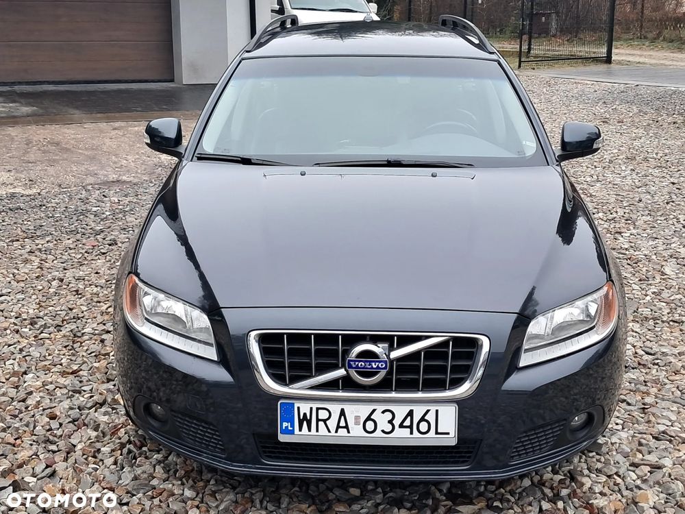 Volvo V70 2.0D Momentum - 1