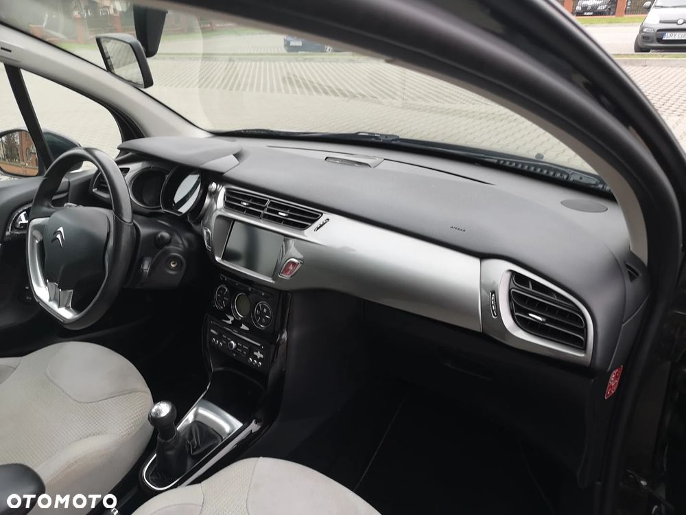 Citroën C3 VTi 120 Exclusive - 33