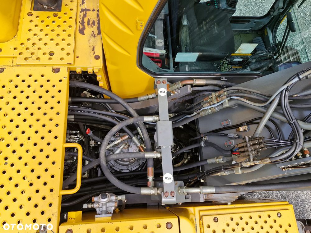 Volvo EC 210 BLC - 14
