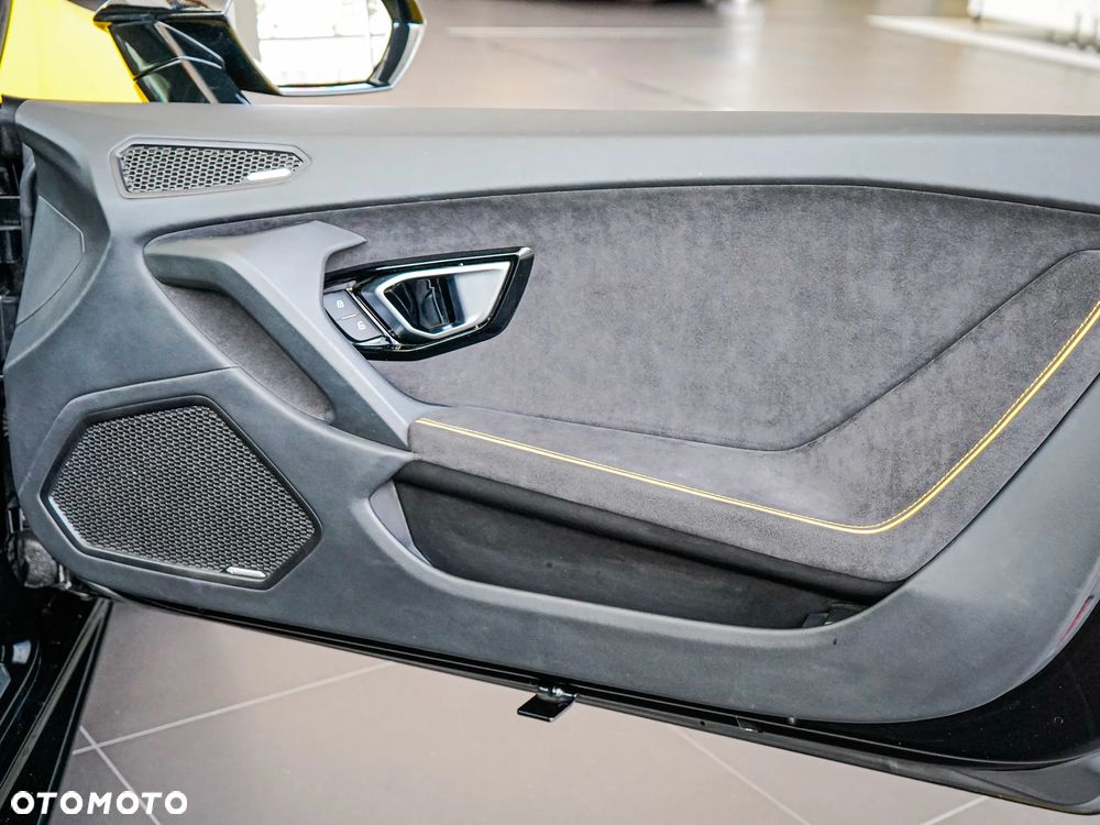 Lamborghini Huracan EVO - 26