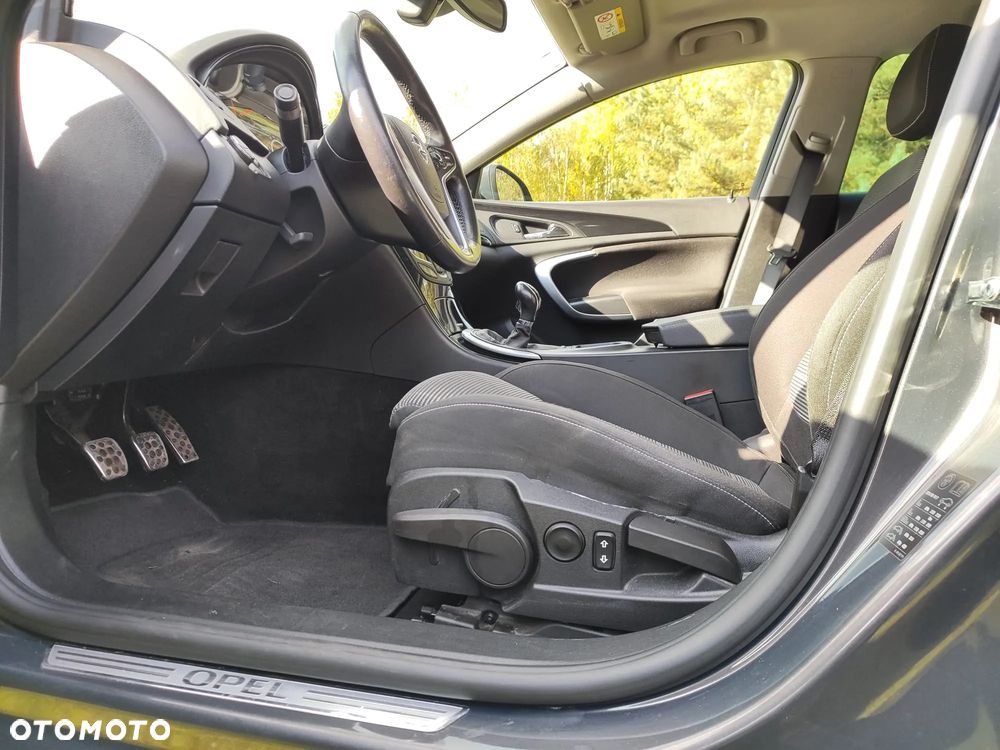 Opel Insignia 2.0 CDTI Cosmo S&S - 18
