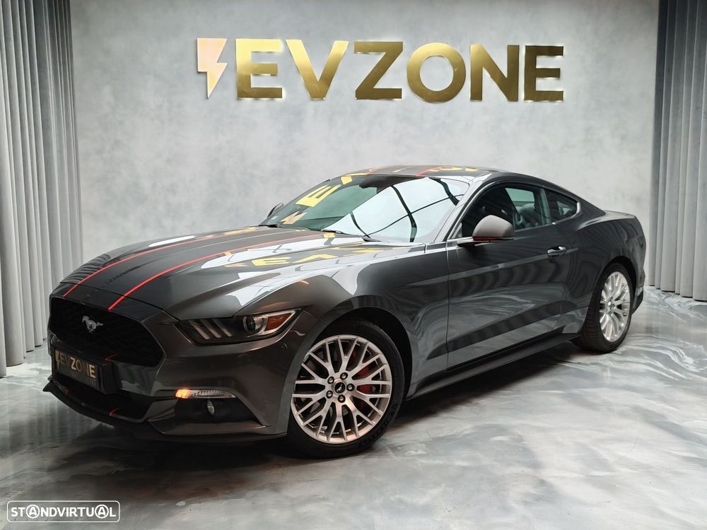 Ford Mustang 2.3i EcoBoost - 4