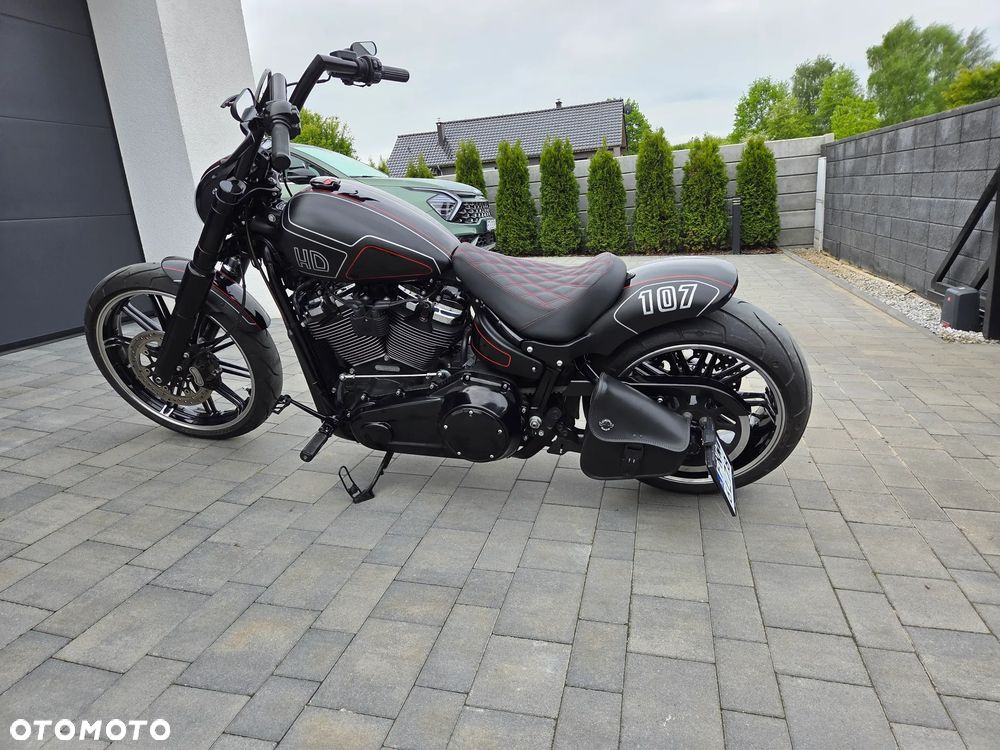 Harley-Davidson FXSB Breakout - 2