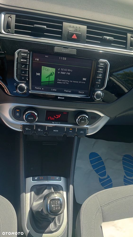 Kia Rio 1.4 Spirit - 21