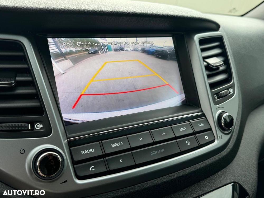 Hyundai Tucson blue 1.7 CRDi 2WD Style - 21