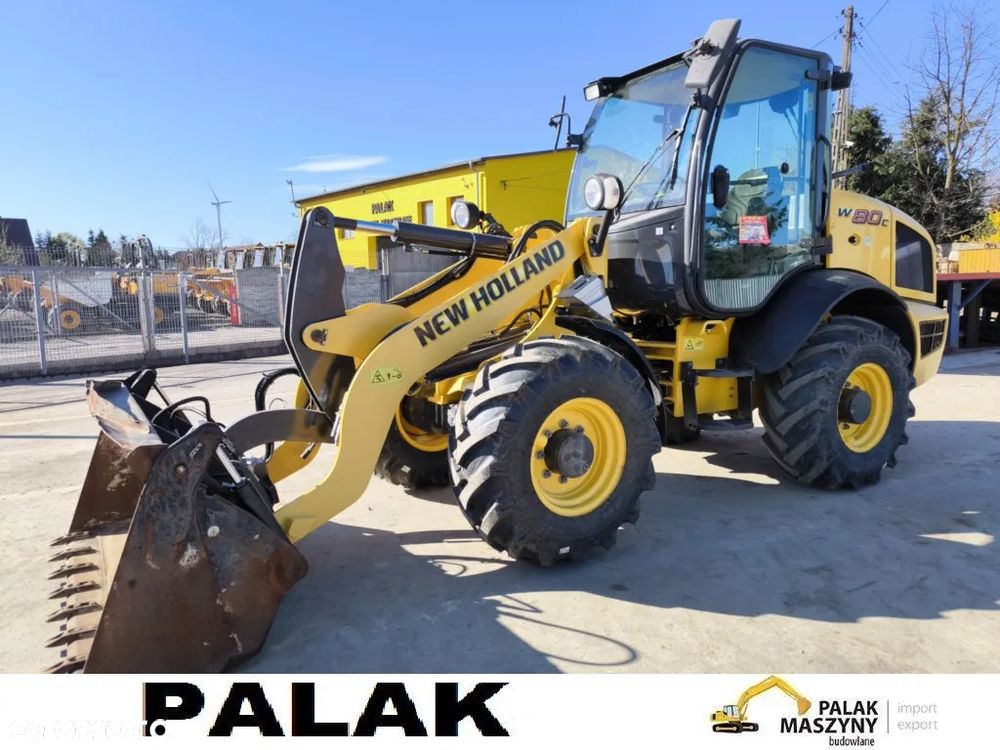 New Holland Ładowarka  NEW HOLLAND  W 80 C , 2015 rok,NOWE OPONY - 2