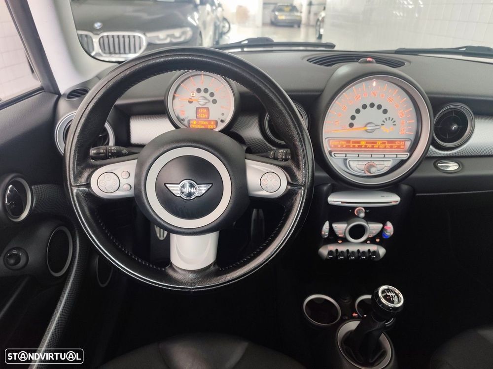 MINI 3 Portas Cooper S - 12