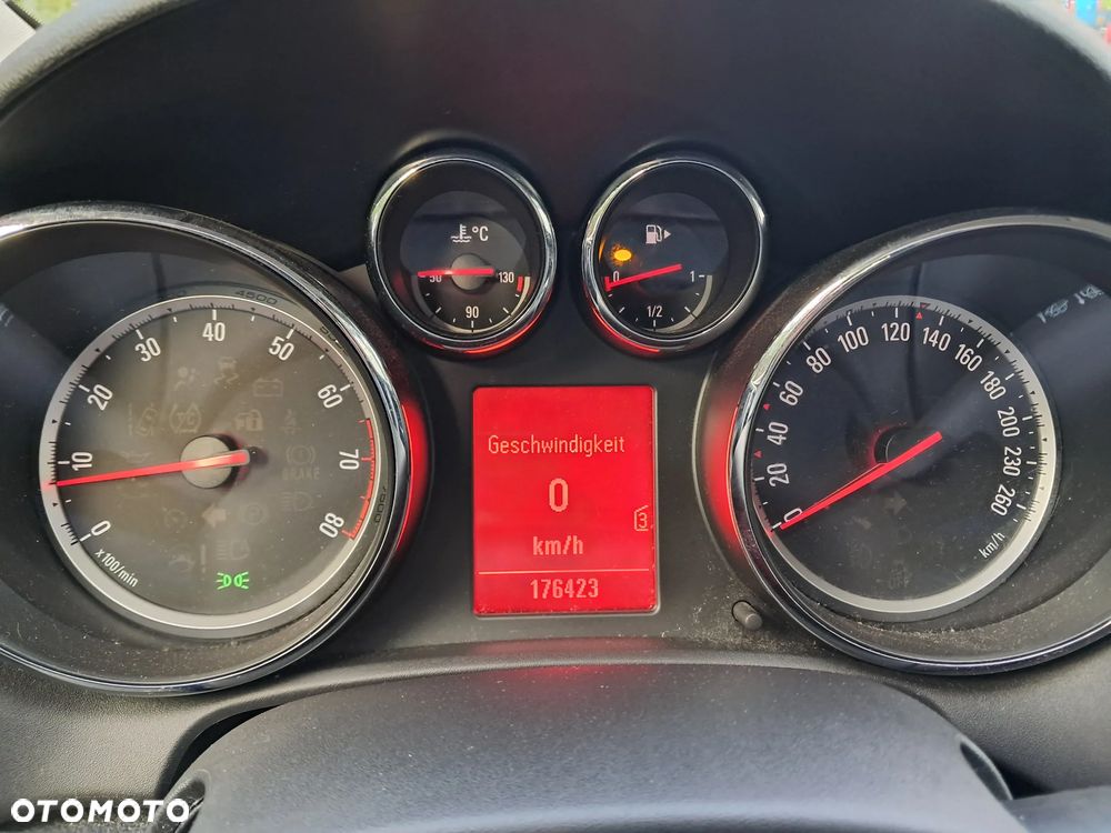 Opel Astra 1.4 Turbo Color Edition - 13