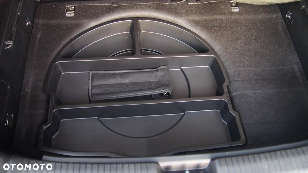 Kia Venga 1.4 CVVT Business Line - 27