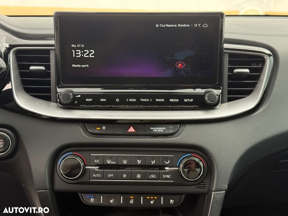 Kia XCeed 1.6 CRDi Eco-Dynamics+(48V Mild-Hybrid) DCT7 PLATINUM EDITION - 24