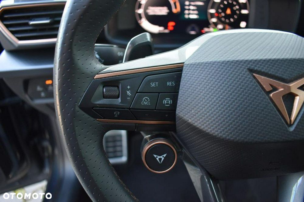 Cupra Formentor 1.5 eTSI mHEV DSG - 18