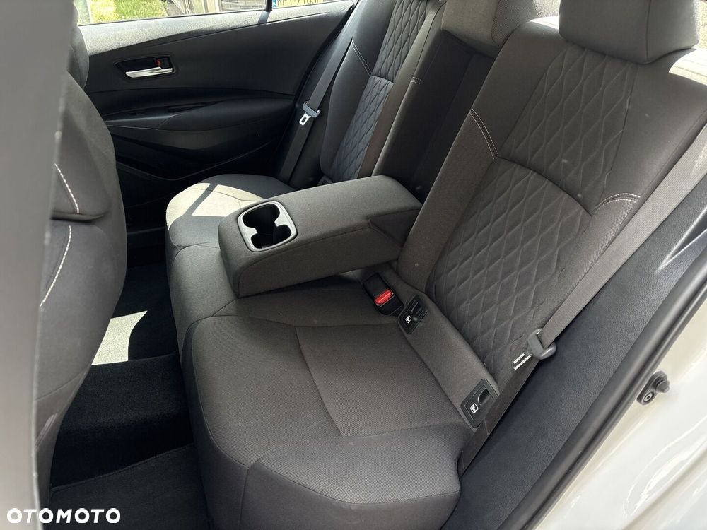 Toyota Corolla - 15