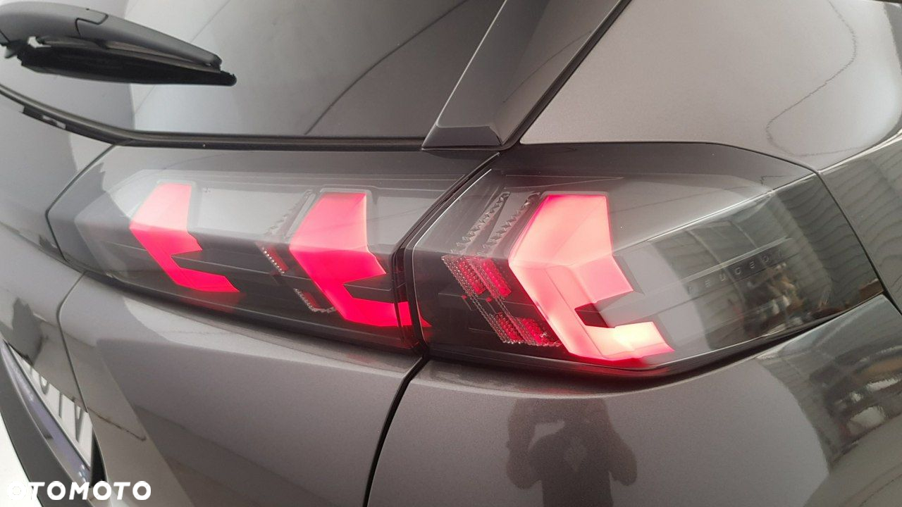 Peugeot 2008 - 16