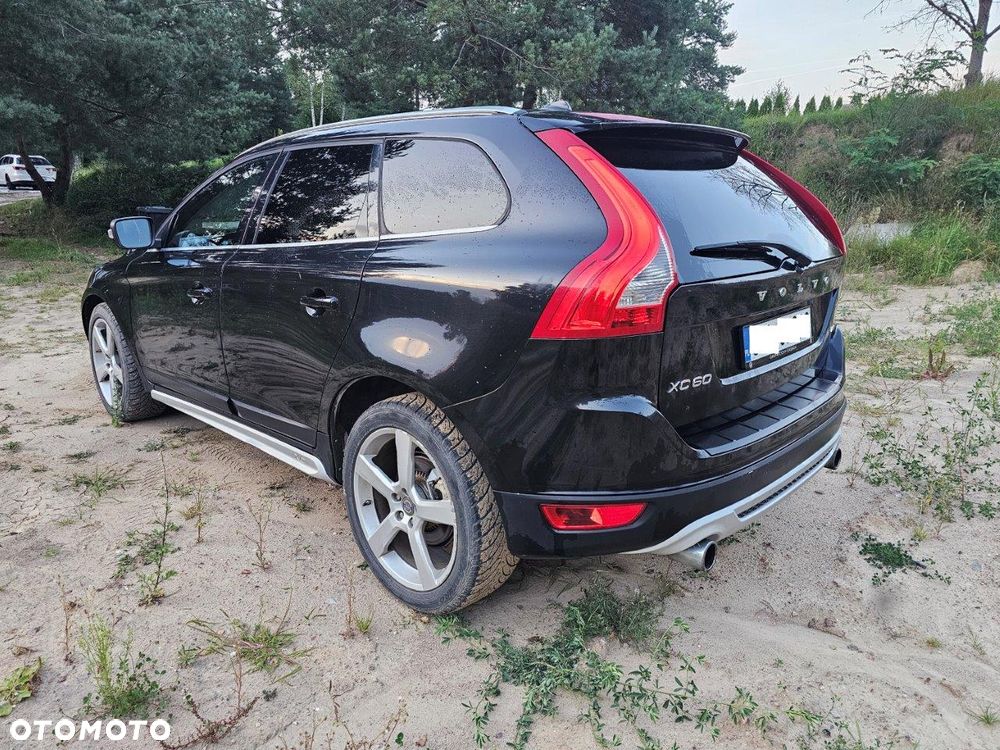 Volvo XC 60 - 4