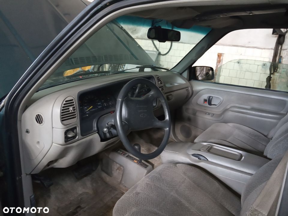 Chevrolet Tahoe 1995 1500 5.7 350cu 4x4 na czesci silverado suburban k1500 c/k k2500 gmc yukon jimmy sierra c1500 c2500 c3500 k3500 5.0 6.5 4.3 v6 v8 pickup parts - 14
