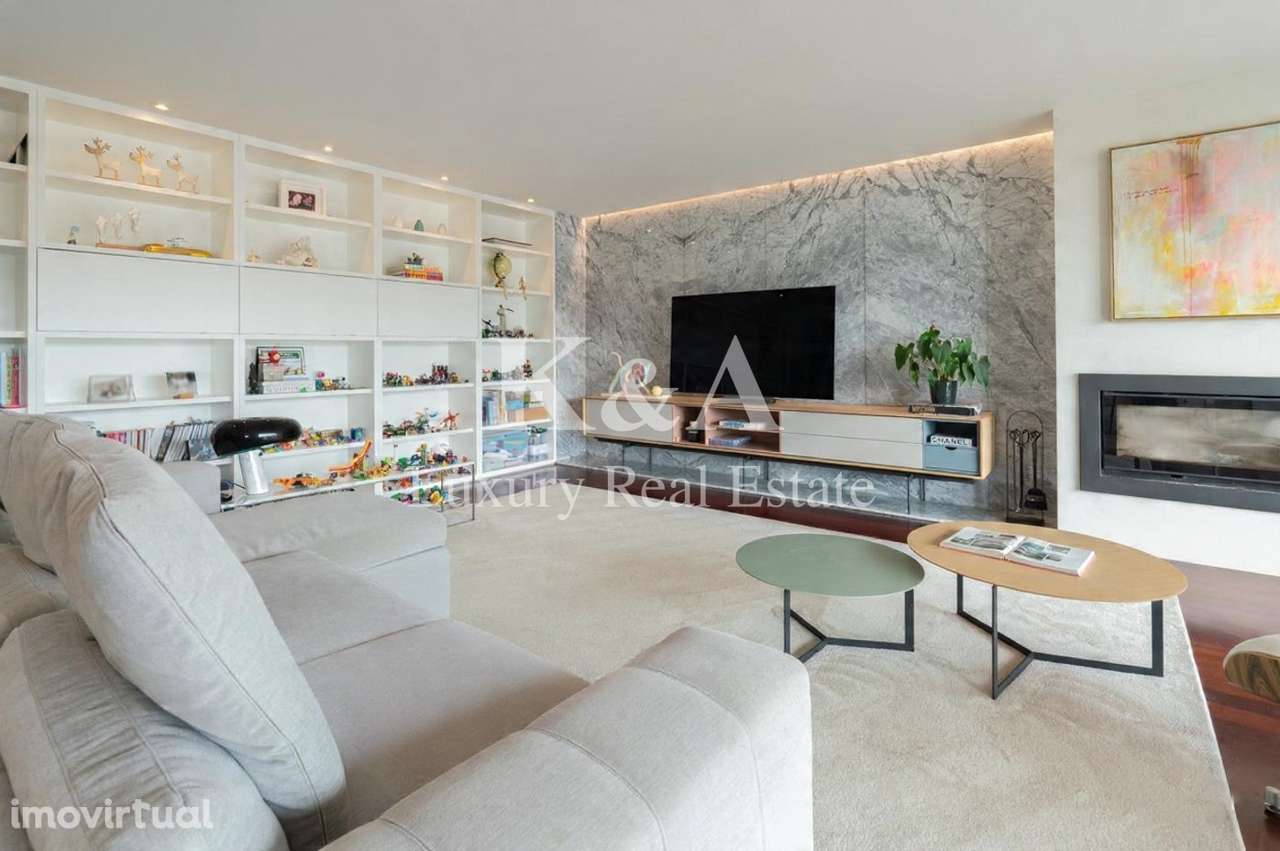 Apartamento T4 com vista mar em Matosinhos num condomínio com piscina. - Grande imagem: 2/15