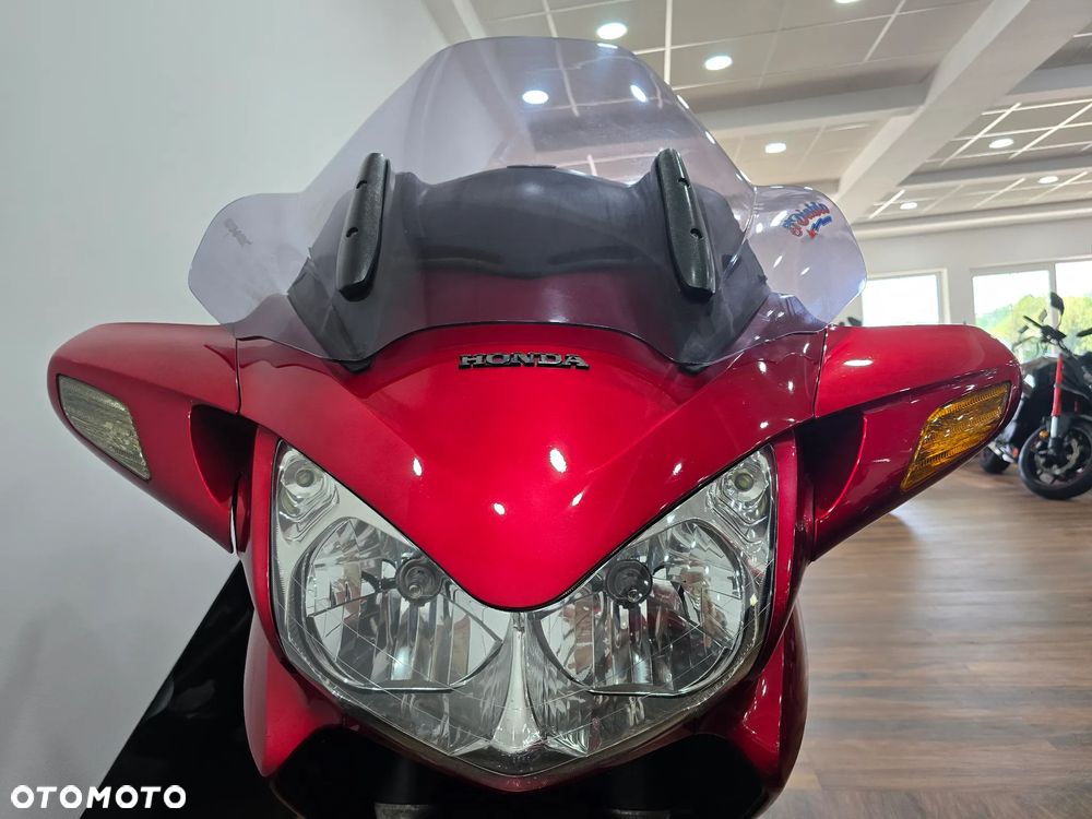 Honda ST - 21