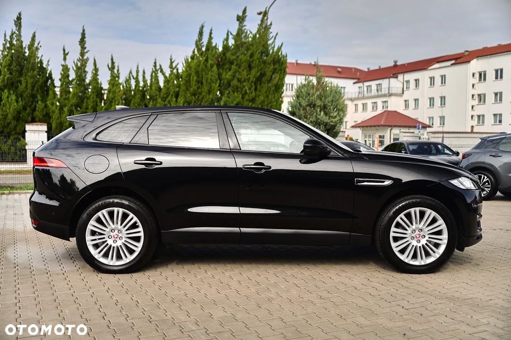Jaguar F-Pace 20d AWD Prestige - 12