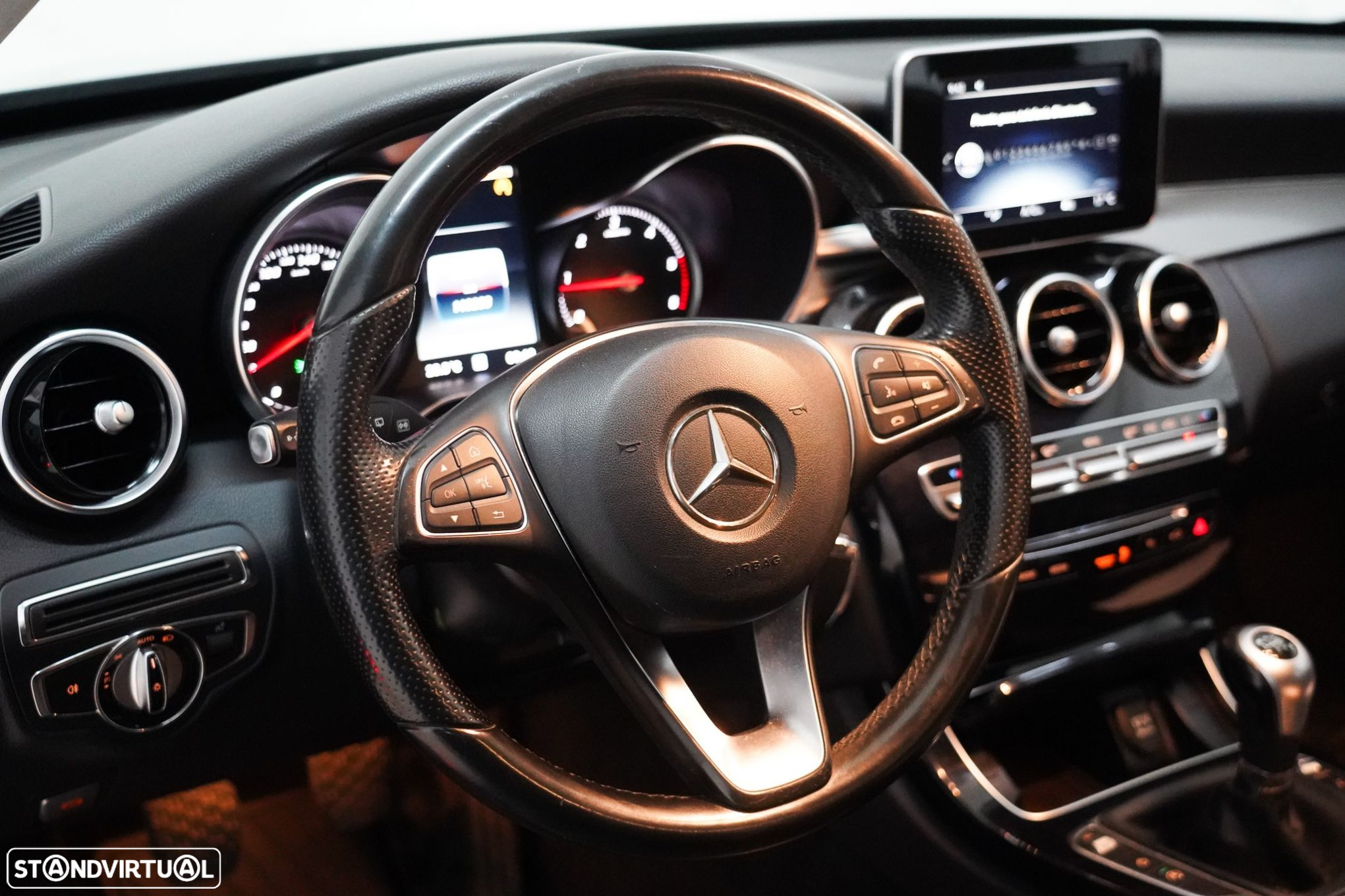 Mercedes-Benz C 220 BlueTEC Avantgarde - 8