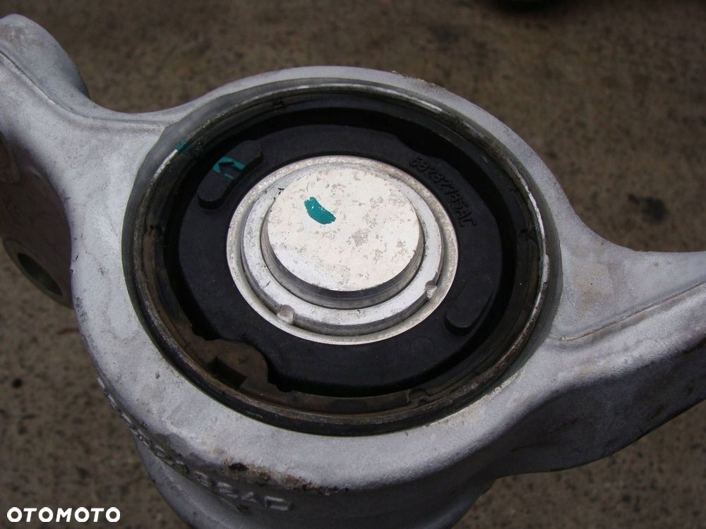wahacz prawy przedni chrysler pacifica ii 68232192ad - 3