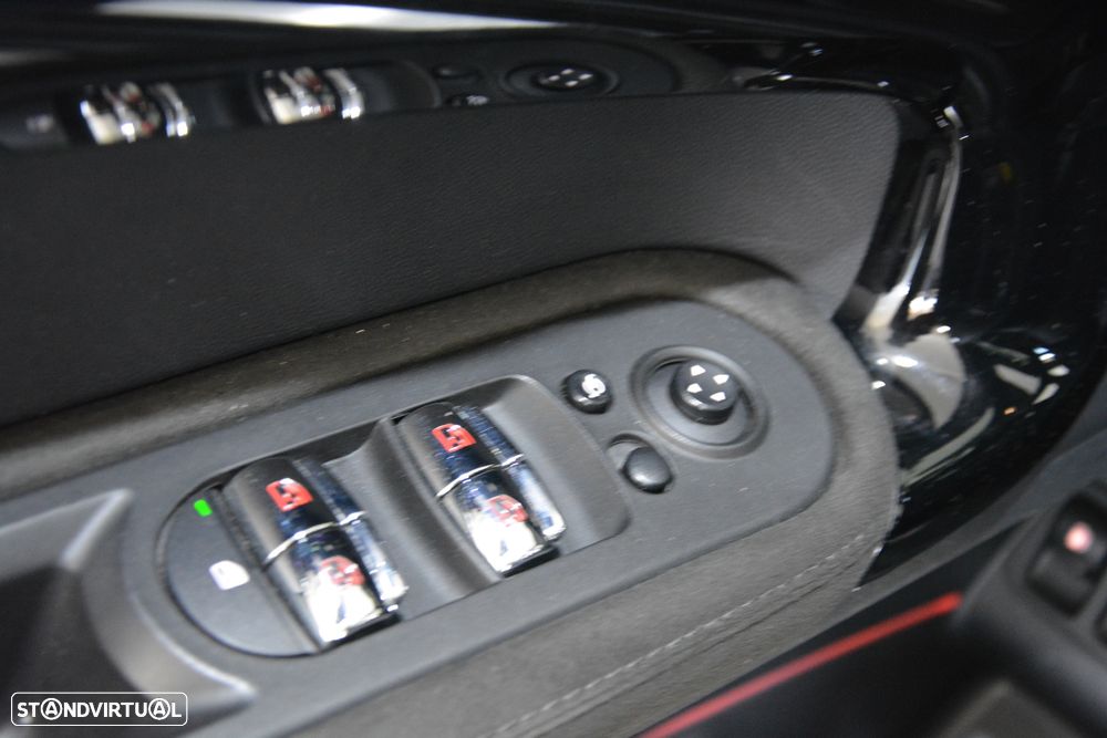 MINI Countryman Cooper SE ALL4 Auto - 24