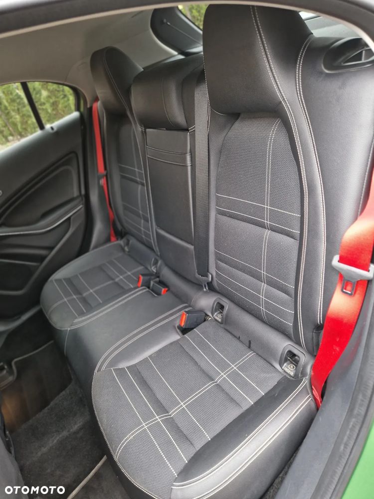 Mercedes-Benz Klasa A 200 7G-DCT - 15