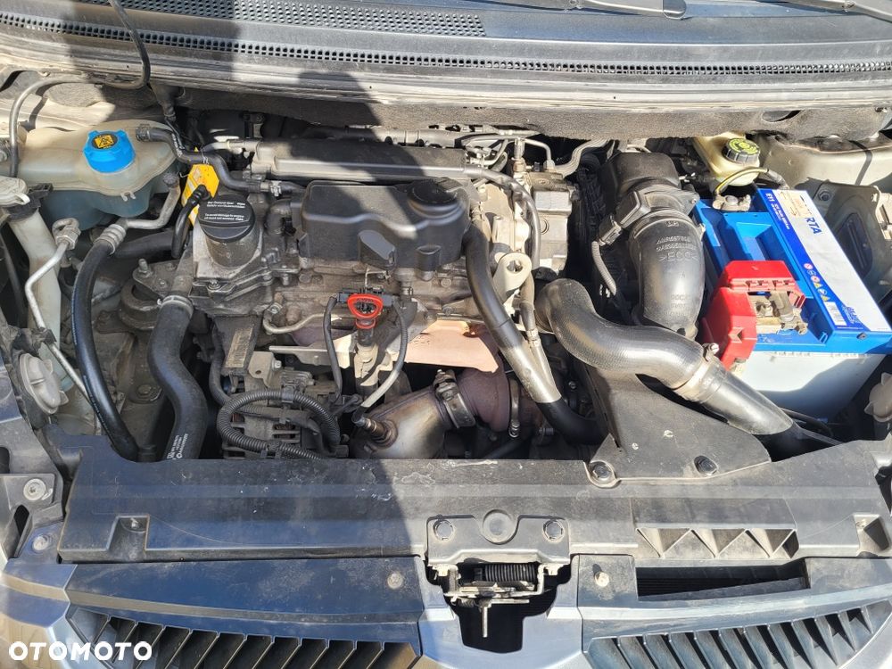 Mitsubishi Colt - 6