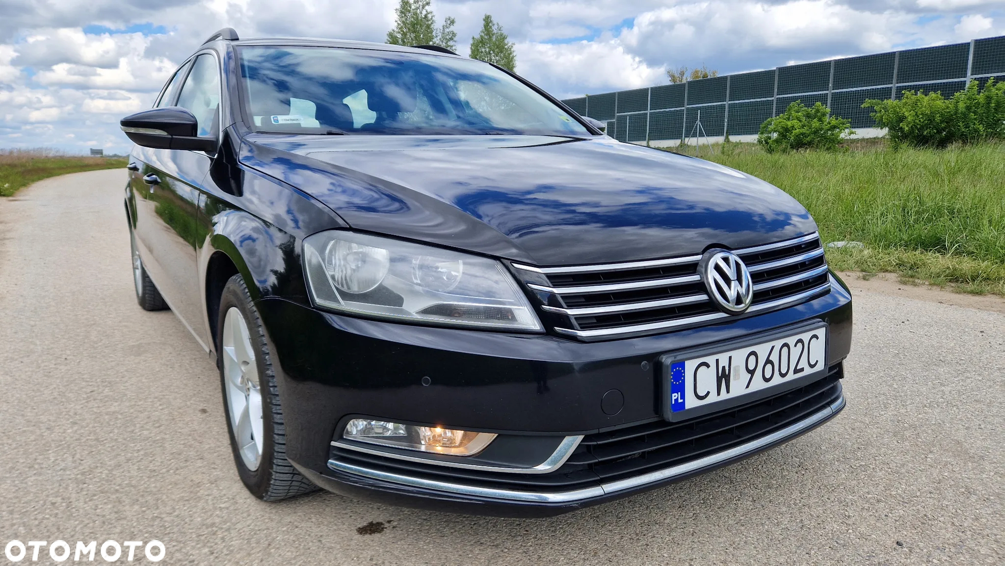 Volkswagen Passat 2.0 TDI Comfortline - 4