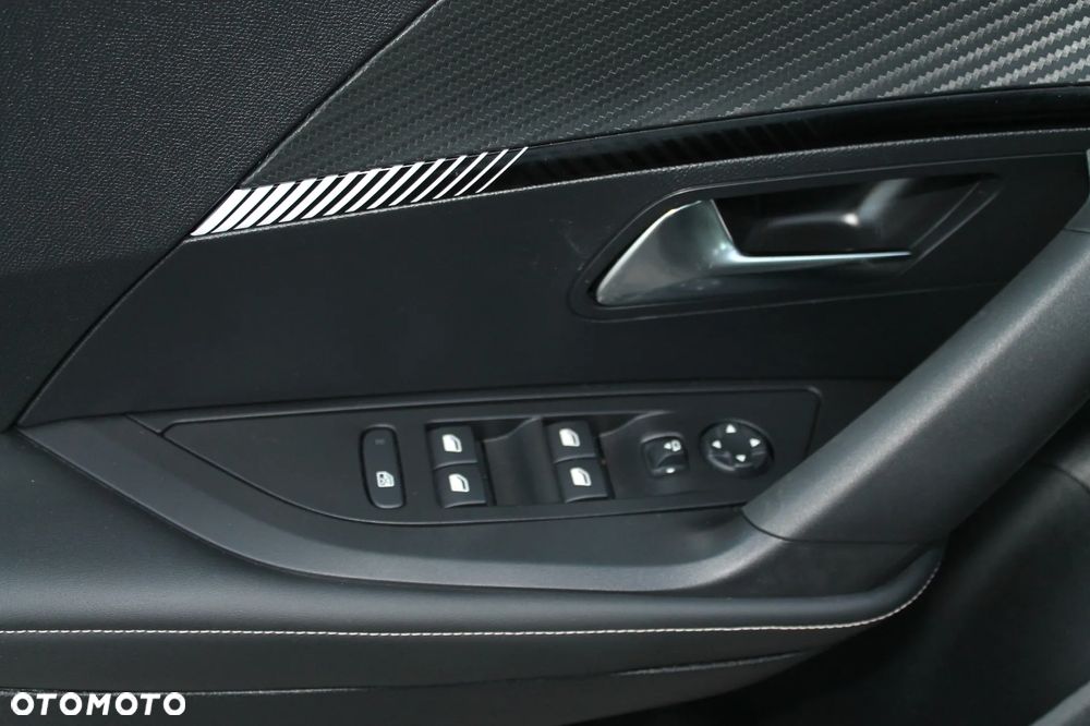 Peugeot 2008 PureTech 100 Stop&Start Allure - 19