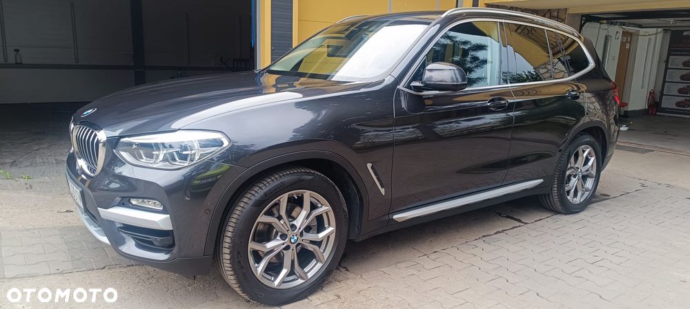 BMW X3 xDrive20i xLine - 9