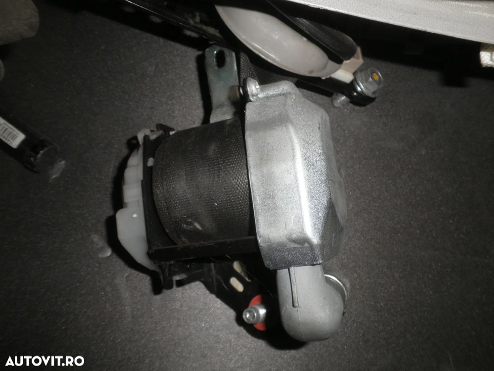 Centura stanga / dreapta fata Ssangyong Tivoli 74602-35100 74601-35100 - 3